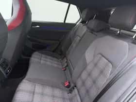 Volkswagen Golf (2023) thumbnail 7