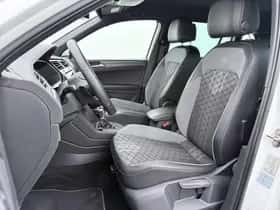 Volkswagen Tiguan (2021) thumbnail 4