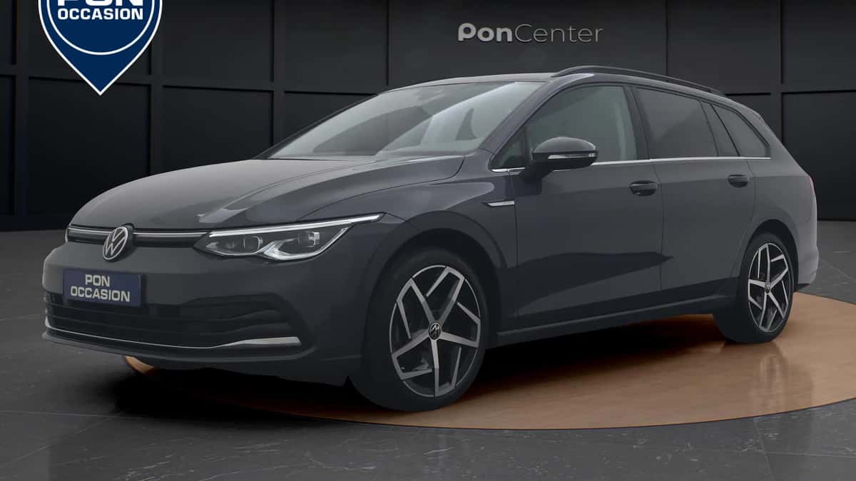 Volkswagen Golf (2022) — foto 1