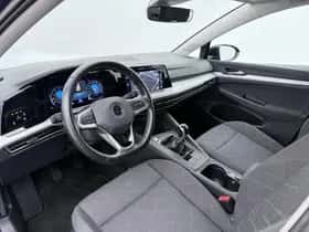 Volkswagen Golf (2021) thumbnail 3