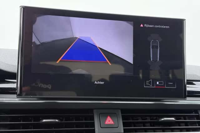 Audi A4 (2024) thumbnail 10
