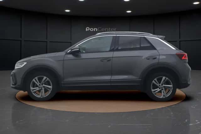 Volkswagen T-Roc (2024) thumbnail 6