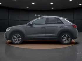 Volkswagen T-Roc (2024) thumbnail 6