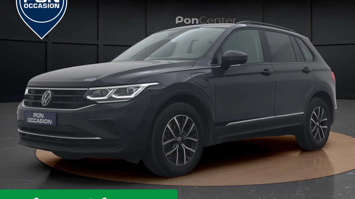 Volkswagen Tiguan (2022) — foto 1