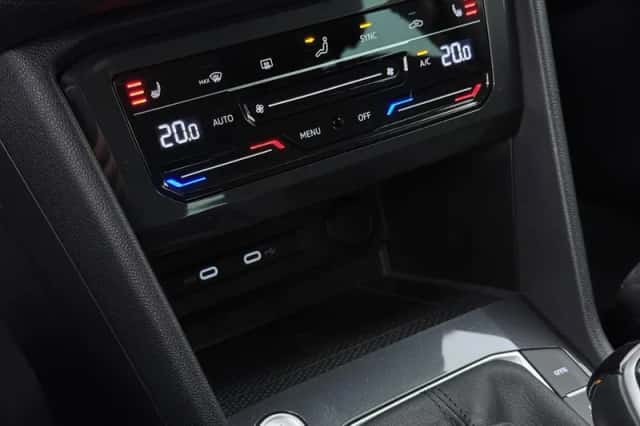 Volkswagen Tiguan (2022) thumbnail 15