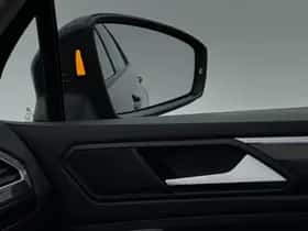Volkswagen Tiguan (2022) thumbnail 10