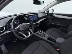 SEAT Leon (2022) thumbnail 3