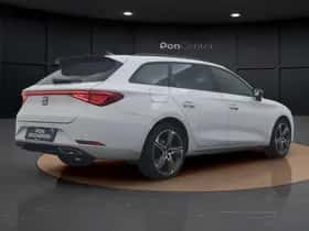 SEAT Leon (2022) thumbnail 5