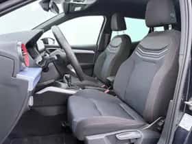 SEAT Arona (2022) thumbnail 4