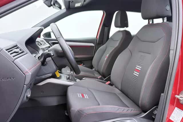 SEAT Arona (2019) thumbnail 4