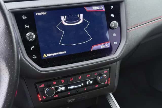 SEAT Arona (2019) thumbnail 9