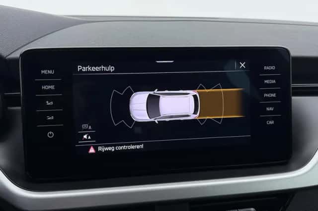 Škoda Kamiq (2020) thumbnail 11