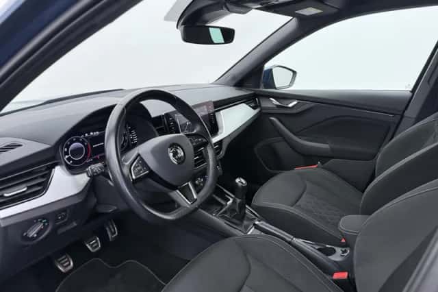 Škoda Kamiq (2020) thumbnail 3