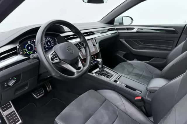 Volkswagen Arteon (2022) thumbnail 4