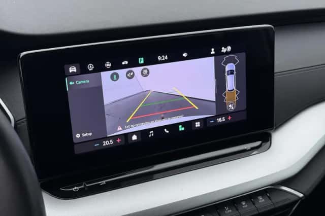 Škoda Octavia (2024) thumbnail 11