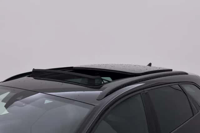 SEAT Leon (2024) thumbnail 13