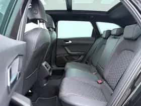 SEAT Leon (2024) thumbnail 7