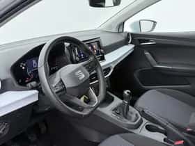 SEAT Ibiza (2024) thumbnail 3