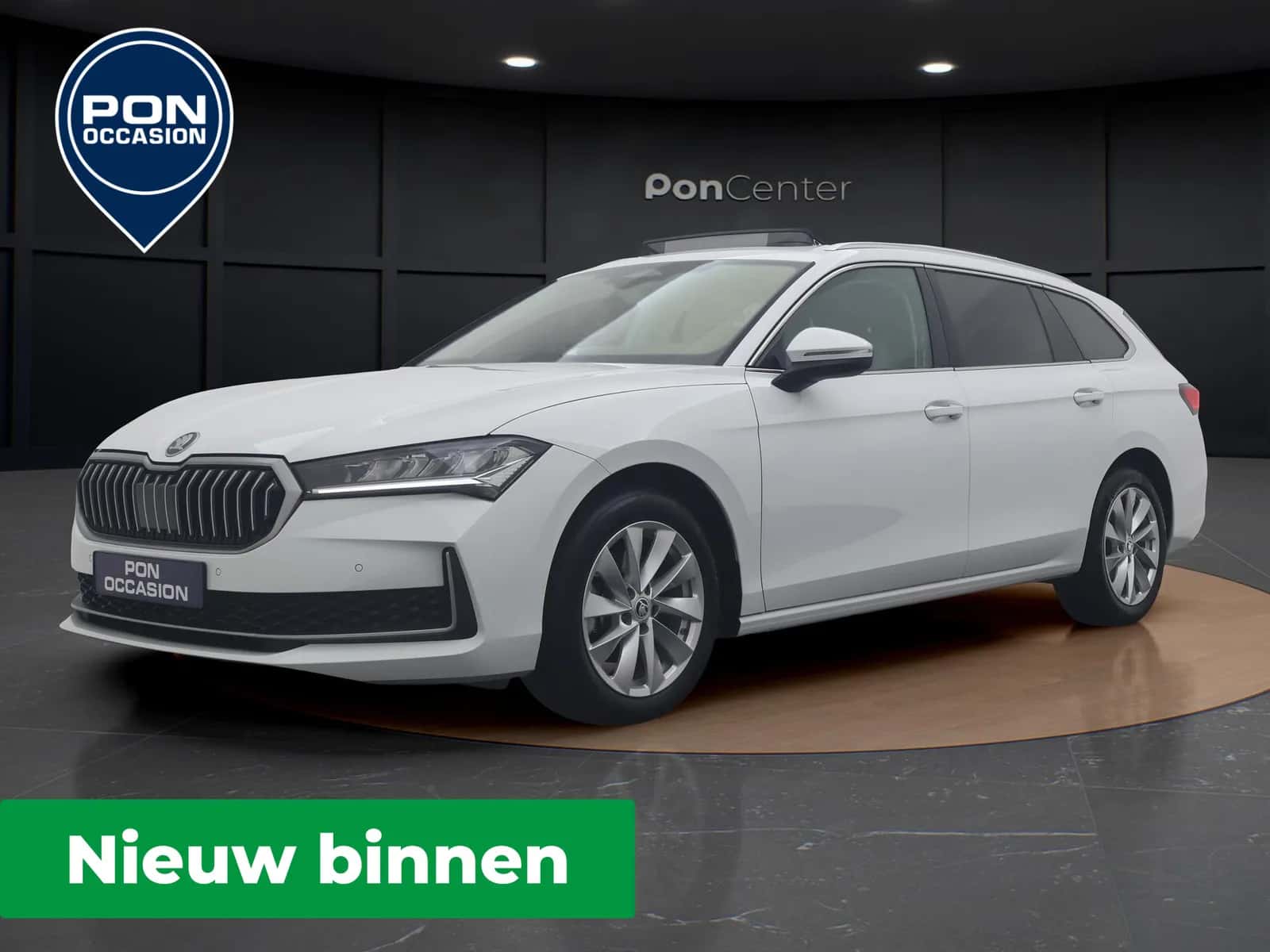 Škoda Superb (2024) — foto 1