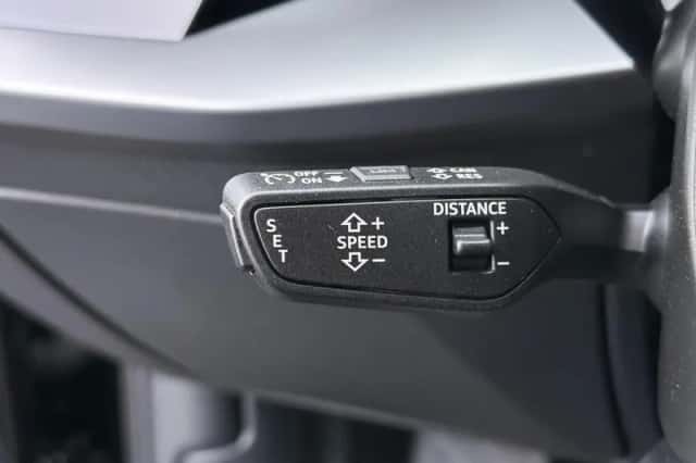 Audi A3 (2023) thumbnail 9