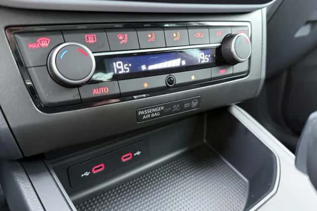 SEAT Ibiza (2025) thumbnail 12