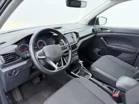 Volkswagen T-Cross (2022) thumbnail 3