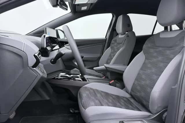Volkswagen ID.5 (2022) thumbnail 4