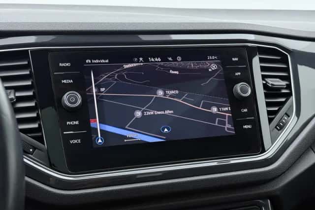 Volkswagen T-Roc (2021) thumbnail 11