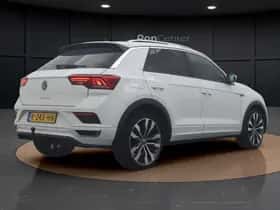Volkswagen T-Roc (2021) thumbnail 5