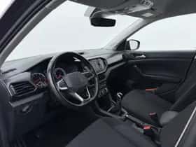 Volkswagen T-Cross (2022) thumbnail 3