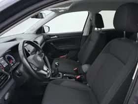 Volkswagen T-Cross (2022) thumbnail 4