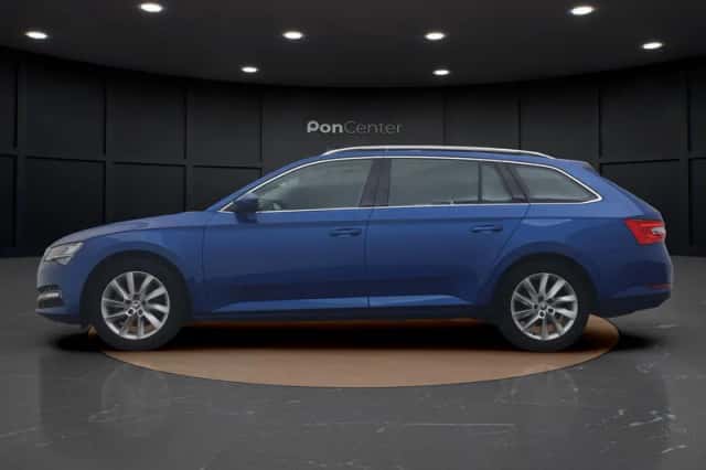 Škoda Superb (2022) thumbnail 6