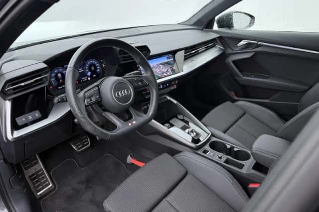 Audi A3 (2024) thumbnail 3