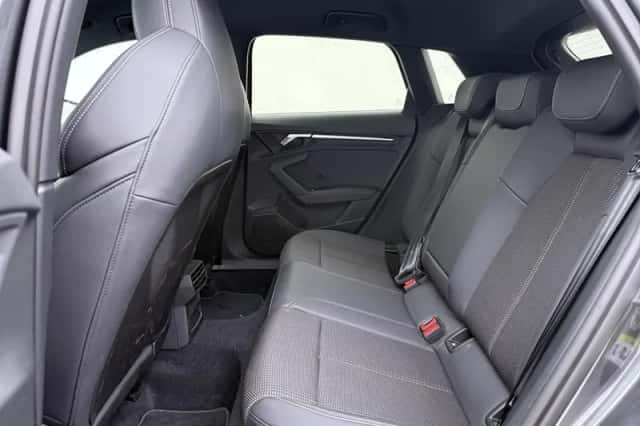 Audi A3 (2024) thumbnail 7