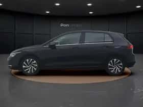 Volkswagen Golf (2023) thumbnail 6