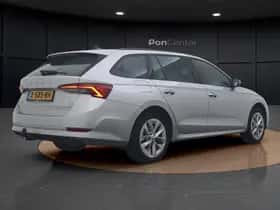 Škoda Octavia (2024) thumbnail 5