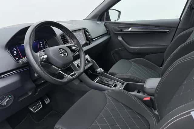 Škoda Karoq (2024) thumbnail 3