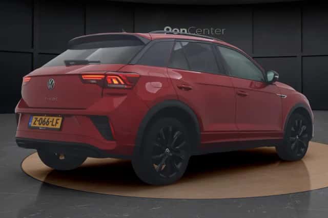Volkswagen T-Roc (2024) thumbnail 5