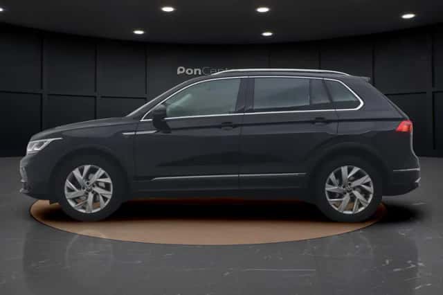 Volkswagen Tiguan (2023) thumbnail 6