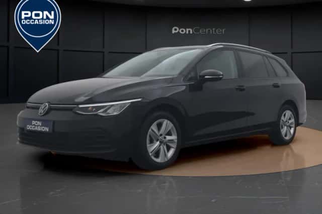 Volkswagen Golf (2024) thumbnail 2