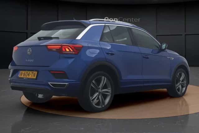 Volkswagen T-Roc (2022) thumbnail 5
