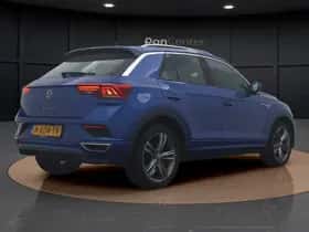 Volkswagen T-Roc (2022) thumbnail 5