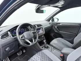 Volkswagen Tiguan (2023) thumbnail 3
