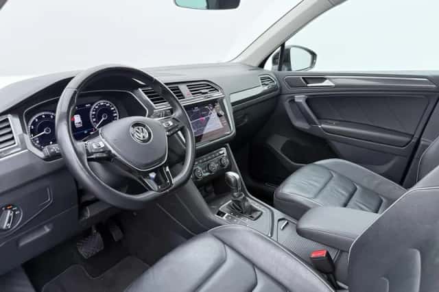Volkswagen Tiguan (2019) thumbnail 3