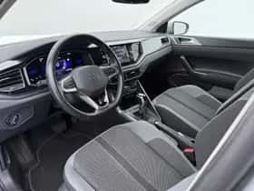 Volkswagen Polo (2022) thumbnail 3