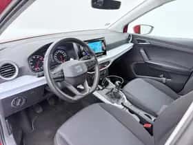 SEAT Arona (2022) thumbnail 3