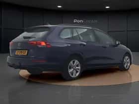 Volkswagen Golf (2024) thumbnail 5