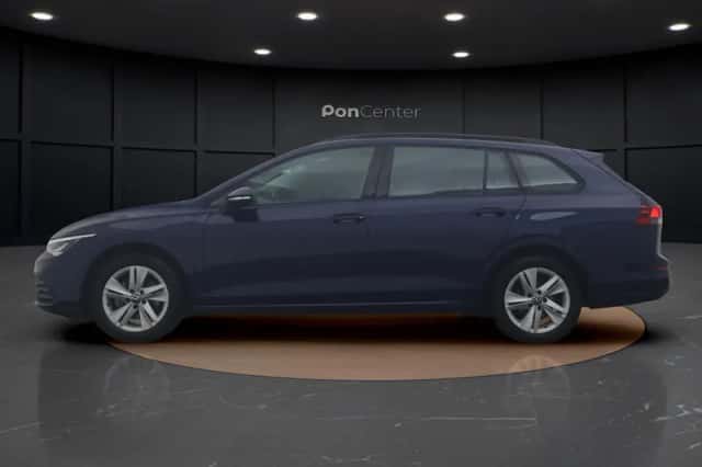 Volkswagen Golf (2024) thumbnail 6