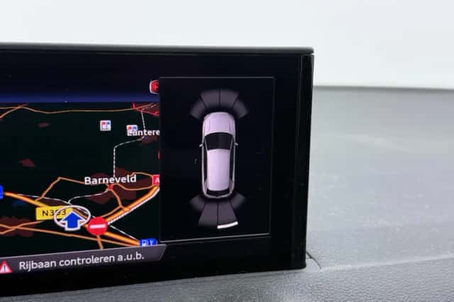 Audi Q2 (2020) thumbnail 11