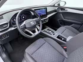SEAT Leon (2023) thumbnail 3
